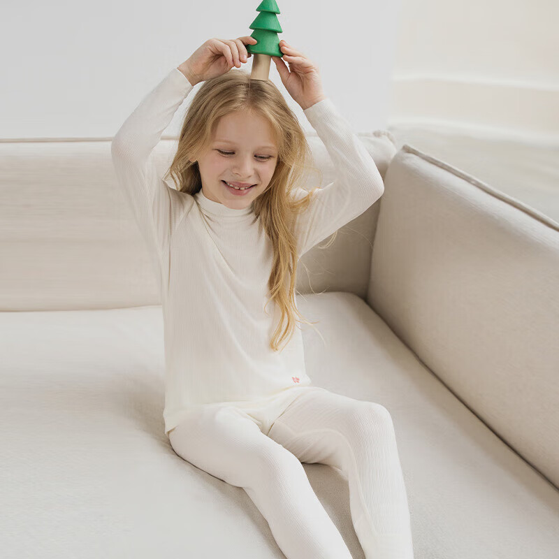 Aimer Kids Light Warmth Thermal Underwear Set for Boys And Girls, Moisture-Wicking And Heat-Generating Autumn Top And Bottom, Coconut Milk White, Size 130