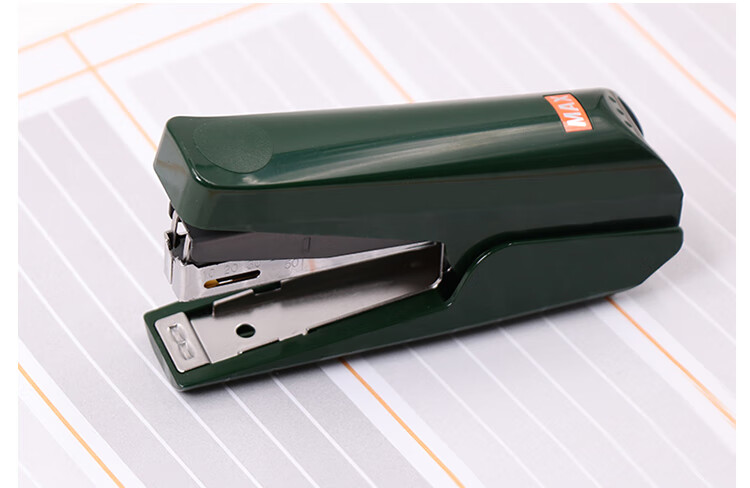 MAX Effort-Saving Stapler 20-Sheet Capacity with Built-in Staple Remover Compatible with No.10 Staples Black 150pcs Office Exam Essential Double Lever Stationery Back to School 15