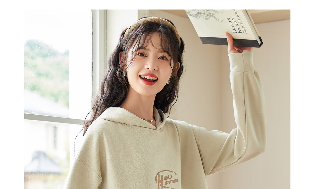 Halo Queen Women's Sweatshirt, Suede Fleece, Spring And Autumn Round Neck, Letter Print Pullover, Loose Fit Versatile Sweatshirt, New Product H143W1022 3