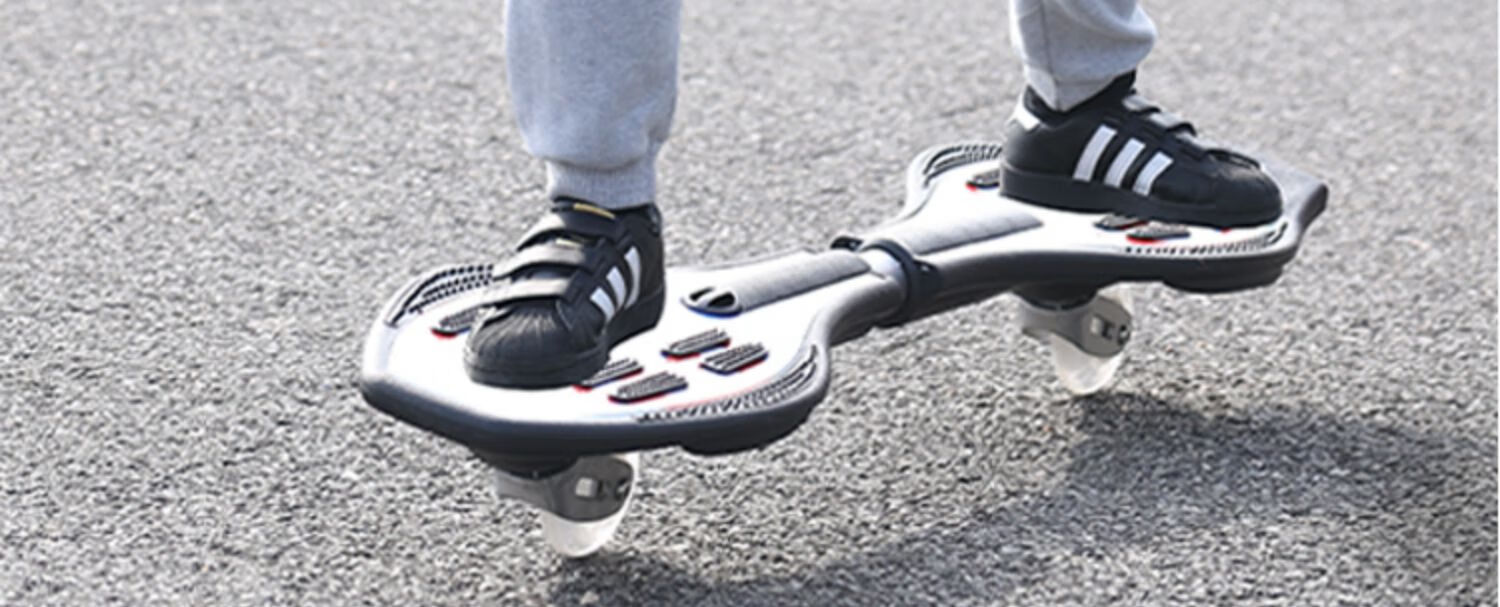 2021滑板车儿童两轮二轮摇摆双轮平衡初学者游龙活力板蛇板男女孩玩具