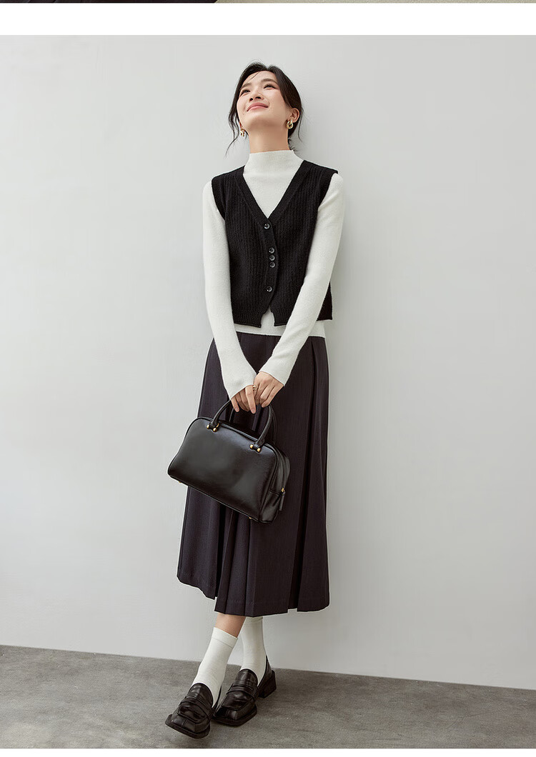 Sentubila Autumn Layered Vest, V-Neck Curved Placket, Single-Breasted Short Sleeveless Waistcoat 13