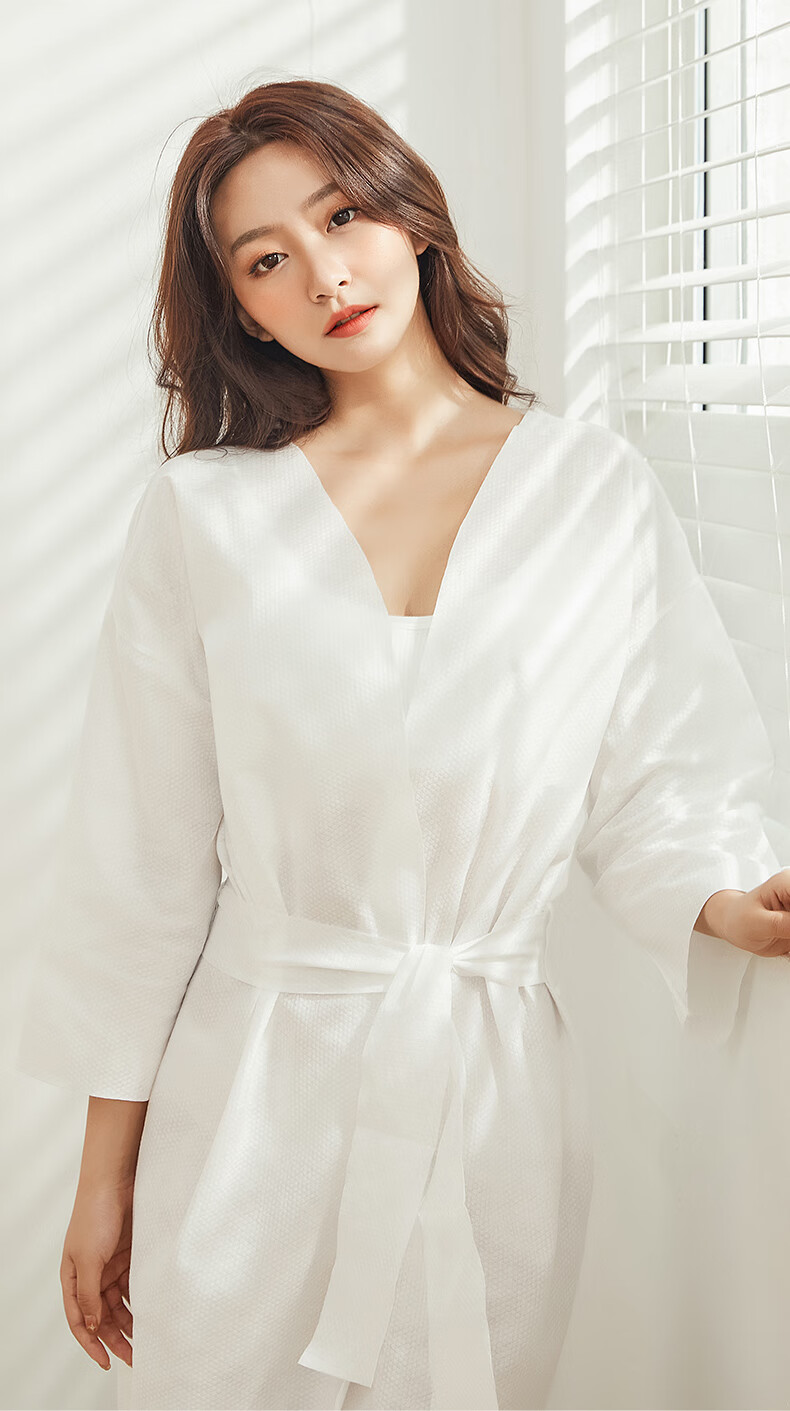 JOYTOUR Disposable Bathrobe Cotton Washless Pajamas Unisex Travel Hotel Sauna Steam Bath Essential for Men And Wome 13