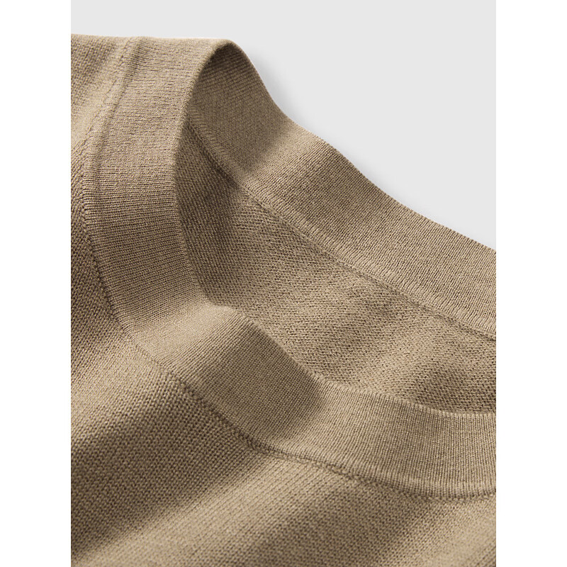 GXG Men's Clothing Mall Matching Base Layer Sweater Winter 2024, Khaki Color, 175/L