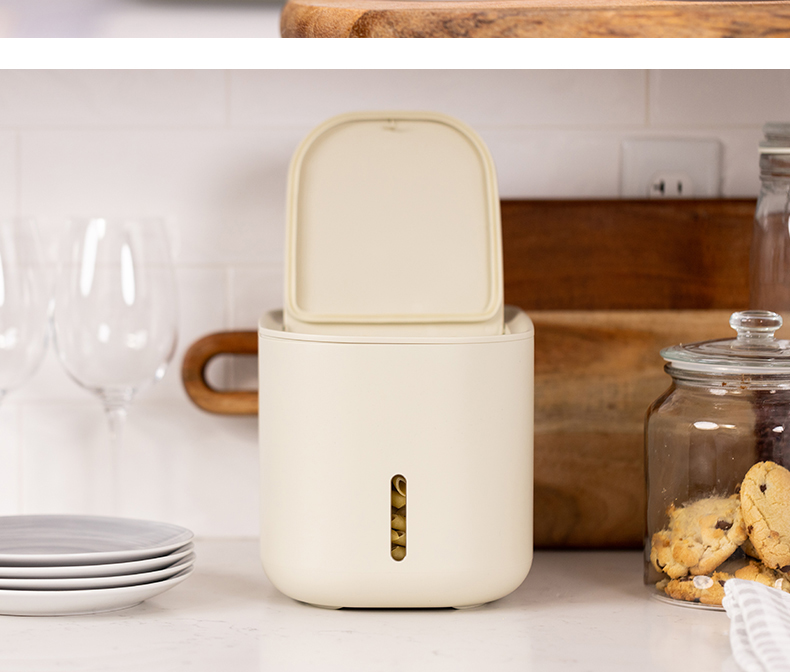 Zuutii Canadian Rice Container, 5KG Rice Bucket, Sealed Kitchen Storage Container, Rice Storage Box, Cold Smoke Ash 21