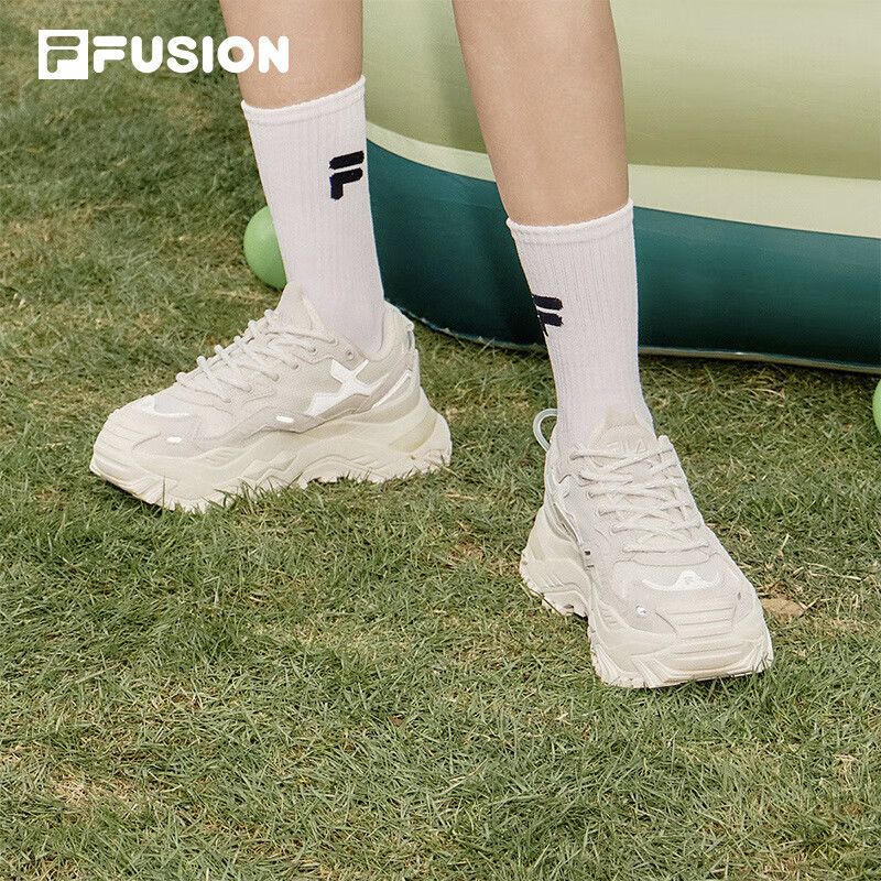 FILA FUSION Trendy Hard Candy Shoes for Women, Autumn And Winter Style, Thick-Soled Heightening Dad Shoes, Running Shoes, Casual Sneakers