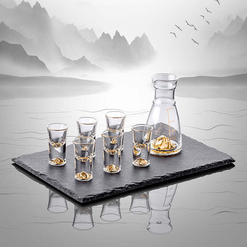 CLITON Gold Foil Premium Crystal Baijiu Glass Decanter Set with One-Bite High Stem Moutai Small Liquor Glasses Gift Box