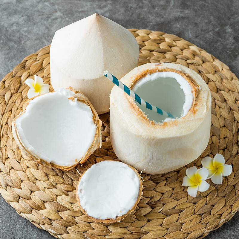 京鲜生 泰国进口椰青 4个装 大果单果900g+ 水果 送礼 源头直发包邮