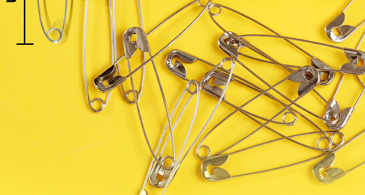 DiLe Premium Series, 26mm Silver Large Safety Pins, 300 Pieces/box, Children's Safety Bed Sheet And Duvet Cover Simple Pin Fasteners, Clothing Clips, Small Curved Pins, Paperclips, 2230 11