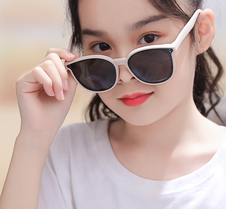Angelamiao Children's Sunglasses for Boys And Girls, Kids' UV Protection Sunglasses, Outdoor Travel Sun Protection Eyewear, Children's Day Gift 4