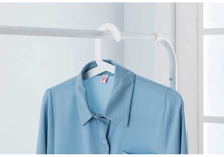 Ourunzhe Hangers, Plastic Seamless Non-Slip Drying Rack, Suitable for Both Wet And Dry Use, Simple Hanger Design, Small Clothes Support, Pack of 10 10