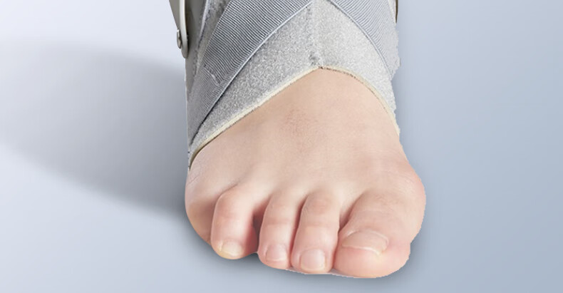 CRALVKOIN Medical Ankle Brace, Ankle Support for Sprains, Ligament Injury Fixation, Sports Ankle Sprain Hard Support 13