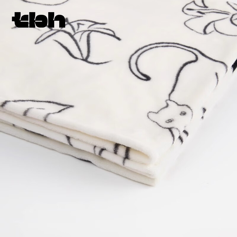 TBH Black Panther Flannel Blanket, Living Room Sofa Throw, Office Nap Blanket, Portable Fleece Blanket, Skin-Friendly Fleece Blanket, Air Conditioning Blanket