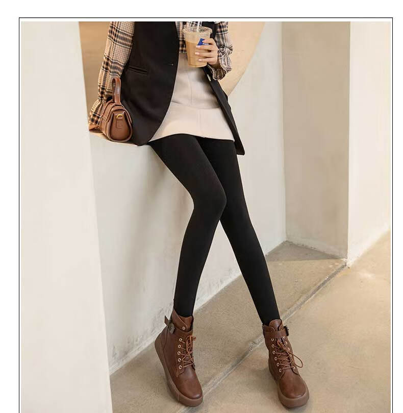 LangSha Women's Leggings, Spring And Autumn Thin Fleece, Bare-Leg Effect, Wearable As Outerwear, Integrated Pantyhose, Black Nude-Colored Stockings 18