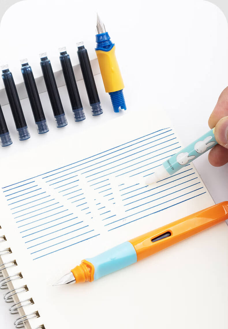 M&G Stationery 0.9ml Pure Blue Ink Cartridges Refillable Fountain Pen Ink Cartridges 30pcs/Box AIC47648B3 11