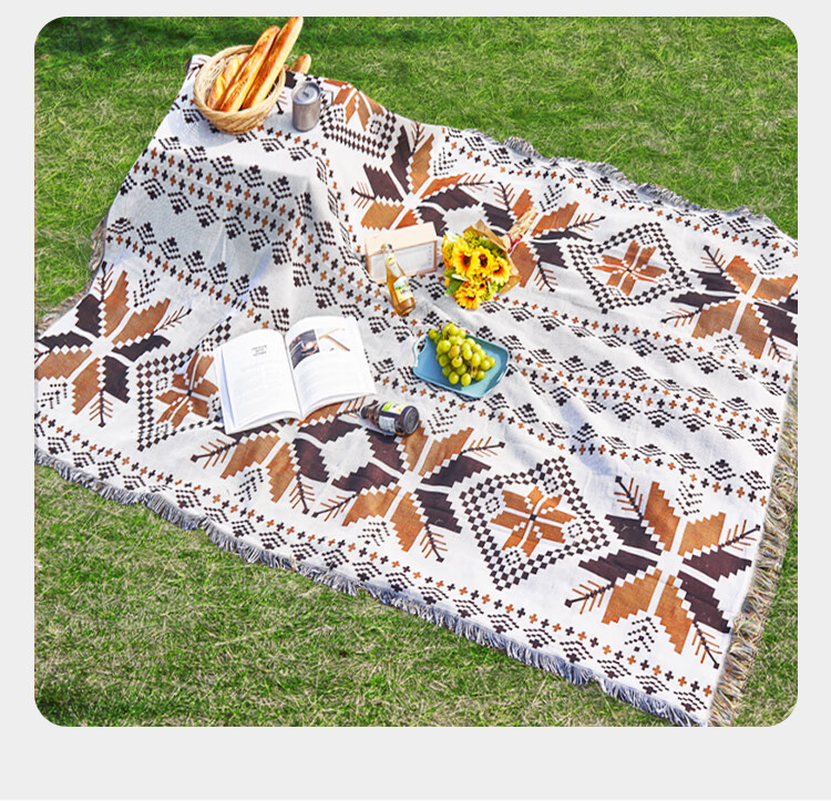 Suncojia Picnic Mat, Ethnic Style Camping Blanket, Camping Tablecloth, Carpet, Shawl, Tassel Mat 1.8*2.3 Meters 10