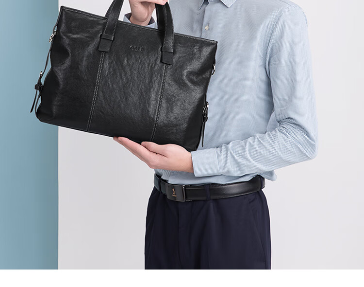 GOLF Briefcase, Men's Business Top-Grain Leather Handbag, Large Capacity Laptop Bag, Fashionable Horizontal Style Shoulder Crossbody Bag 26