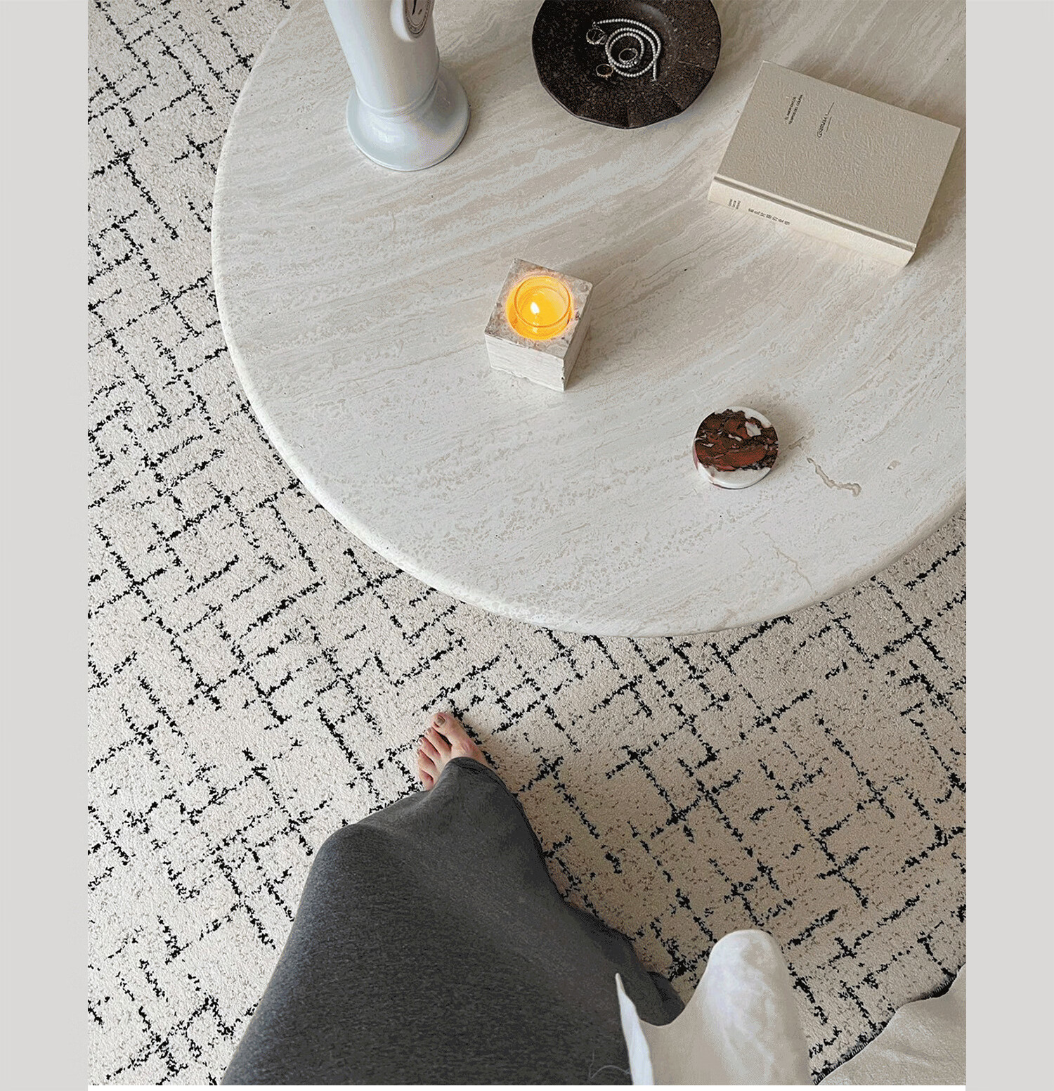 Saibosi Miss Coco Non-Adhesive Bedroom Bedside Rug, End-Of Carpet, Antibacterial And Anti-Mite, French Luxury High-End Style, 60x160cm 4