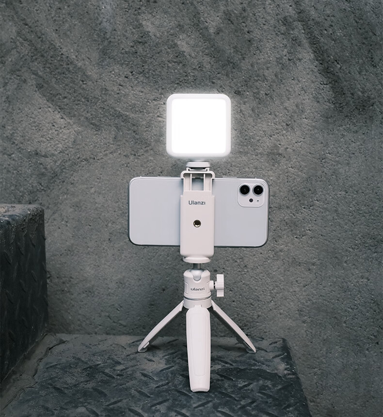 Ulanzi VL49 (White) Live Streaming Fill Light Photography LED Portable Soft Light Hot Shoe Beauty Portrait Vlog Handheld Lighting Lamp 14