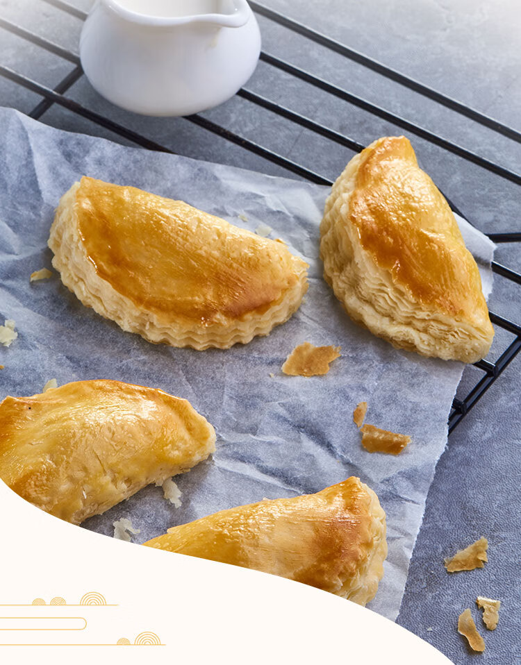 万小点 港式千层榴莲酥180g(6个) 鲜榴莲肉广式点心方便菜浦之灵