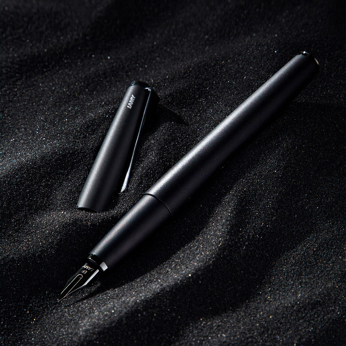 LAMY Fountain Pen, Performance Series Business Writing Office Signature Pen High-End Gift Holiday Gift Niche Gift Black 0.7mm 3
