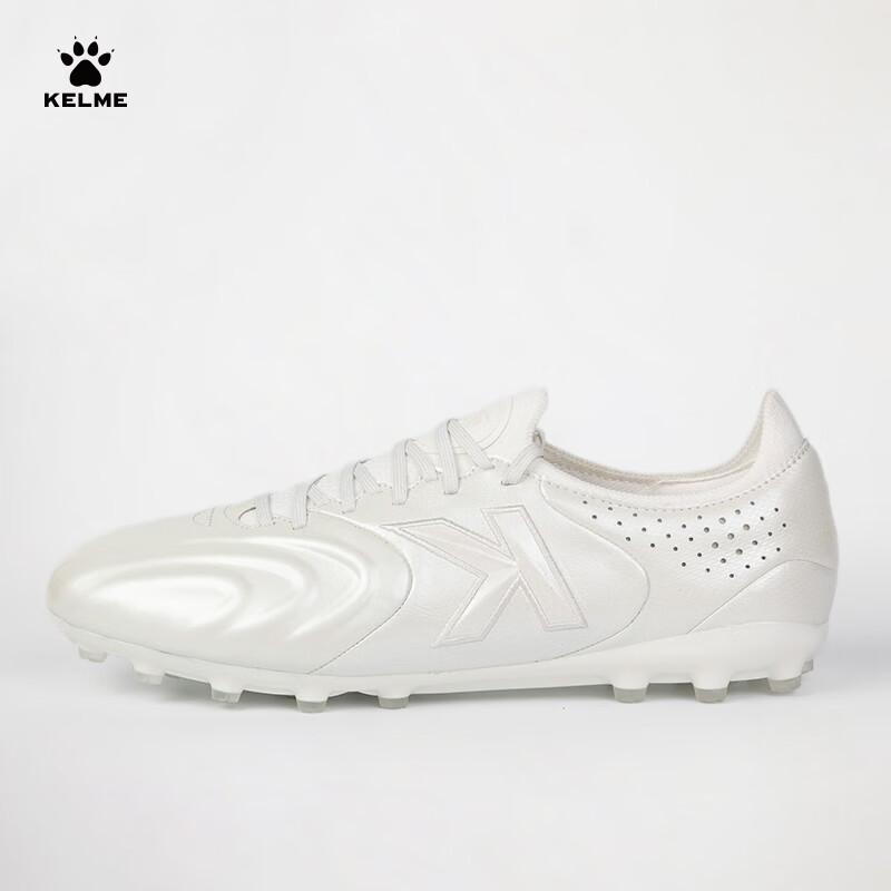 KELME Adult Soccer Shoes for Men, Holy Grail Series MG Training And Match Wear-Resistant Non-Slip Short Studs Football Boots, White, Size 39