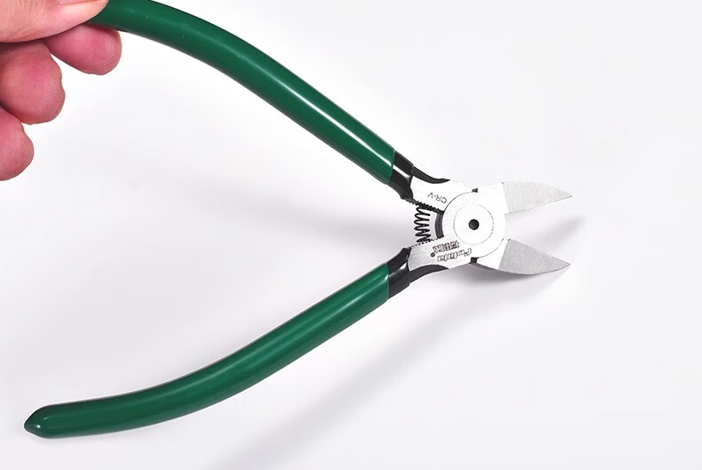 Fulida Diagonal Cutting Pliers, Electrician's Special Diagonal Pliers, High Hardness Wire Cutters, Industrial-Grade Model Pliers, 6 Inches - Chrome Vanadium Steel 15