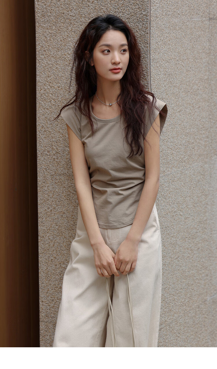 DME Sleeveless T-Shirt with U-Neck Design, Waist-Cinching, Comfortable, Slightly Hot, Slim-Fit Tee, Milk Coffee Color, Size S 7