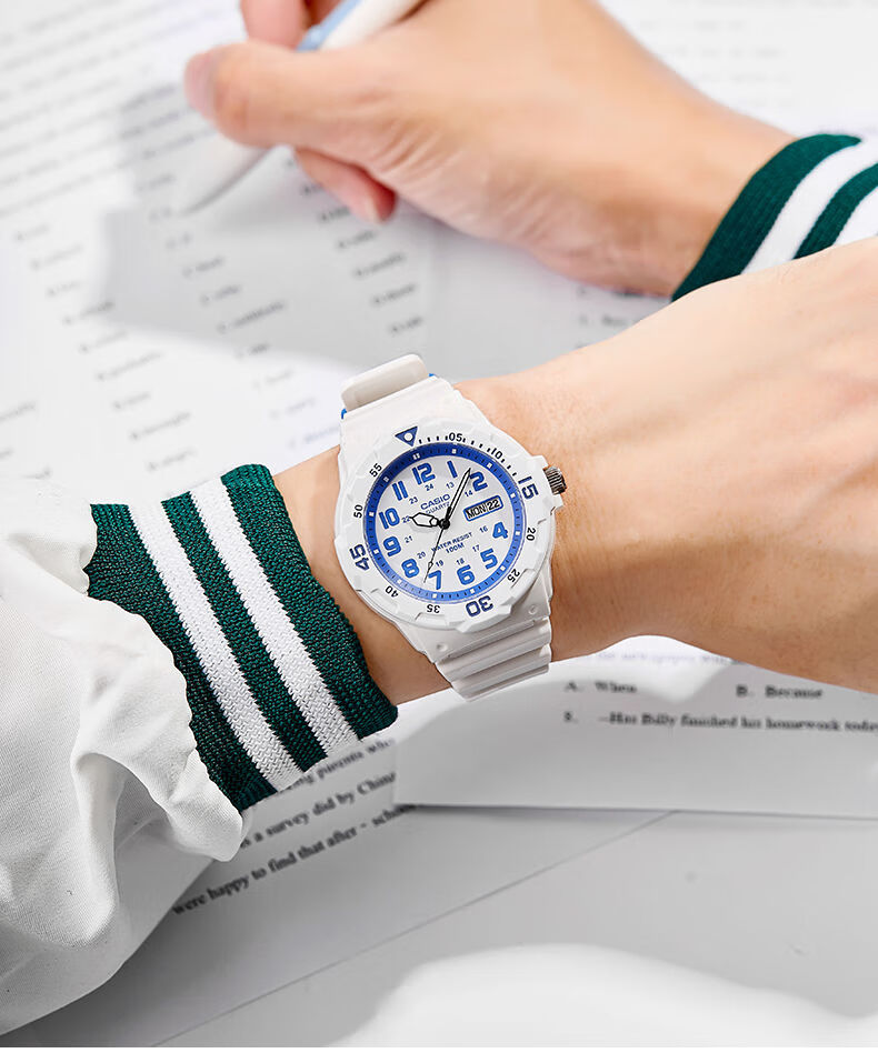 Casio Men's Analog Watch with Date Display, Sports, Water-Resistant, Suitable for Children, Students, Exams, Quartz Watch for Men And Women MRW-200H 1