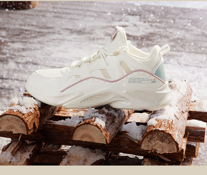 361° Women's Sports Shoes, Autumn And Winter Warm Fleece-Lined Retro Thick-Soled Casual Dad Sneakers, Women's 681946707A-9 21