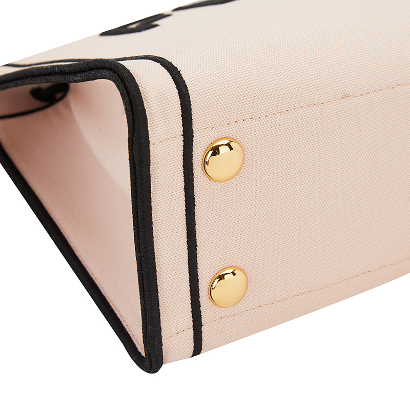 芬迪fendi 女士fendi roma系列淡粉色织物logo刺绣中号手提袋 8bh378