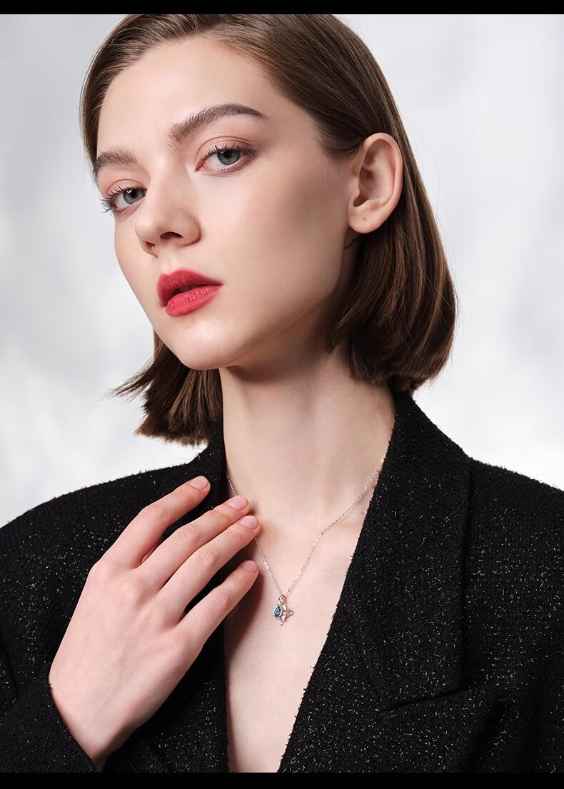 Eternelle French Eternal Rose Necklace, Luxurious And Niche Pure Silver Collarbone Chain for Women, Elegant Birthday Gift, Crystal Blue 5