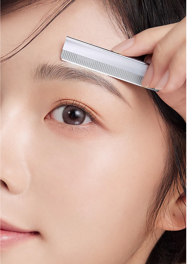 Goood New Stainless Steel Eyebrow Razor Blades for Beauty Salons (30 Pieces + Blade Holder), for Women's Eyebrow Shaving And Men's Eyebrow Trimming 11