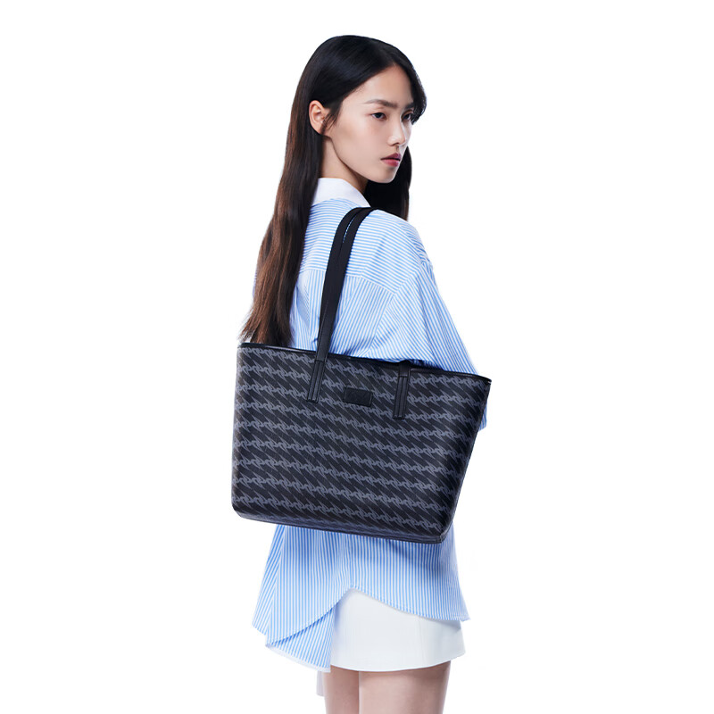 OMTO Truffle Black Tote Bag, Large Capacity Women's Handbag, Office Commute Handheld Shoulder Bag, Laptop Bag, Birthday Gift for Wome