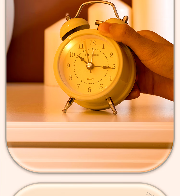 Deli Mini Retro Mechanical Alarm Clock, Low Noise, Luminous, Bedroom Bedside Alarm Clock, Children's Student Enlightenment Alarm Clock, Yellow 9024, Back-To Season, New Year Gift 7