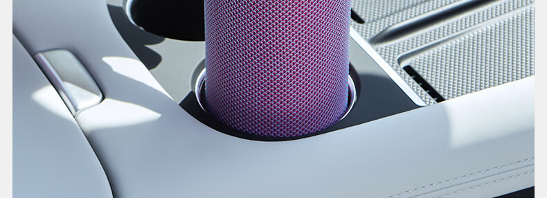 DGQ Car Air Purifier, Removes Odors from Cars, Eliminates Formaldehyde And Smells in New Cars, Uses Ozone to Remove Odors And Formaldehyde from Vehicles 13
