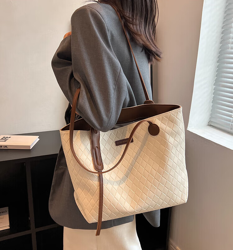 YUYULA Leather Handbag, Women's Tote Bag, Large Capacity, Handheld And Shoulder Strap, Brand Name, Birthday Gift for Wife, Valentine's Day Present for Girlfriend 1