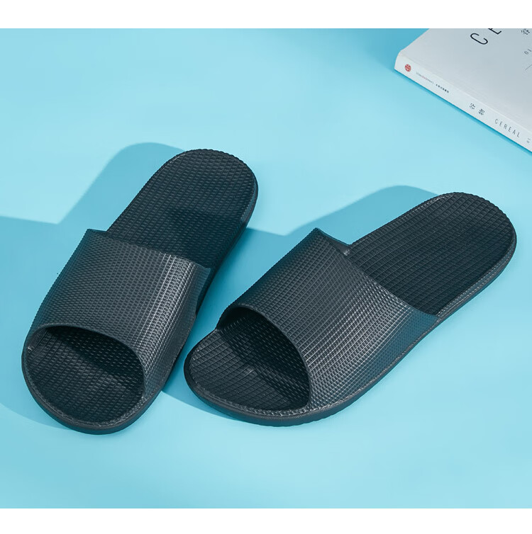 京东京造时尚家居拖鞋轻便舒弹休闲浴室凉拖鞋男款夜色黑4243jz2001