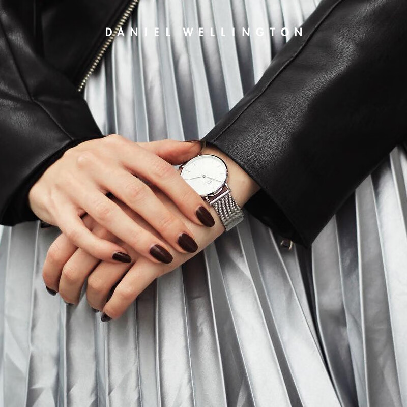 Женские наручные часы Daniel Wellington DW220, кварцевые, с белым циферблатом и стальным браслетом, 28 мм