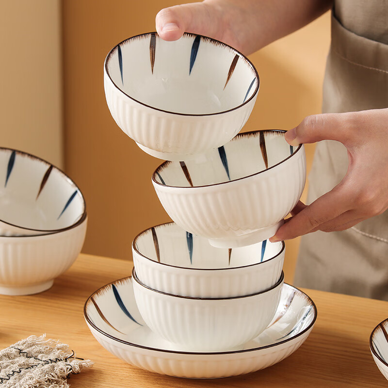 Hechuanwu Ceramic Bowls with Underglaze Painting, 4.5-Inch Rice Bowls, Japanese-Style Creative Noodle Bowls, Set of 6, Dishwasher Safe, Elegant Lines