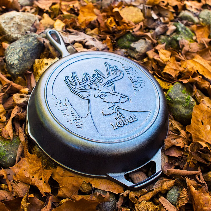 LODGE [Imported from USA], 26CM Flat Bottom Cast Iron Pan, Deer Pattern Commemorative Edition L8SKWLDR