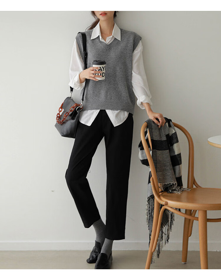 Chushen Spring And Autumn Knitted Vest for Women, Wilderness Maillard Vintage V-Neck Tank Top, Layered Sweater S143Z5005 23