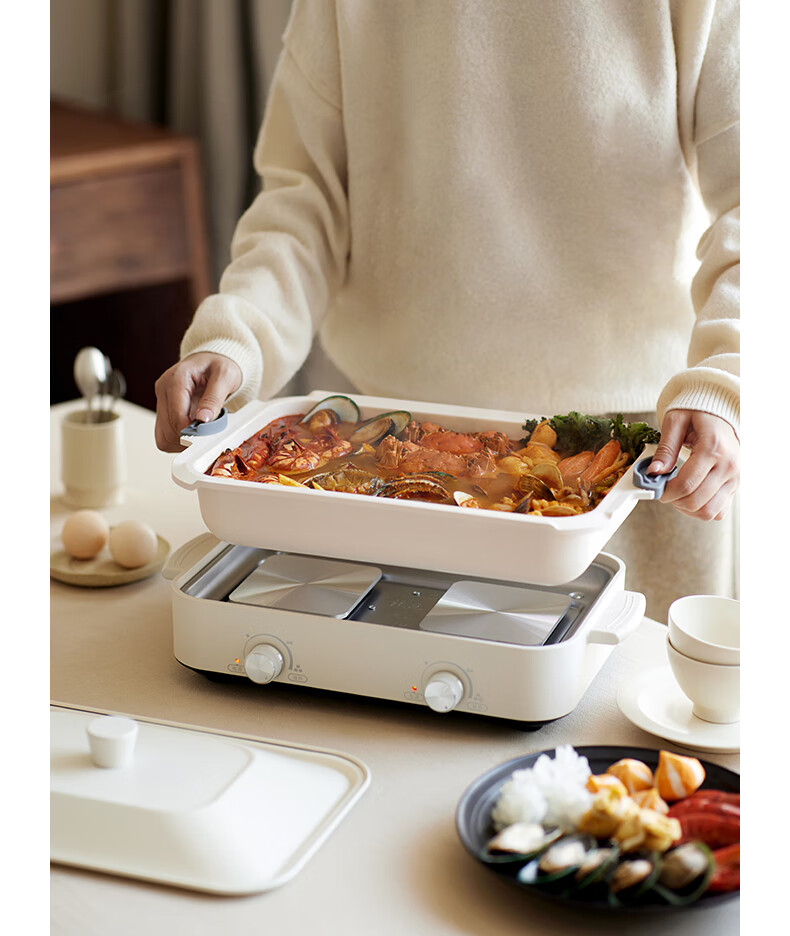 Olayks Instant Multi-Functional Cooking Pot, All-In Grill, Hot Pot, Frying And Boiling Pan, Home Use 3.5L Electric Hot Pot, Detachable Grill Plate for Grilling Fish And Meat, Versatile Cooking Pot 9