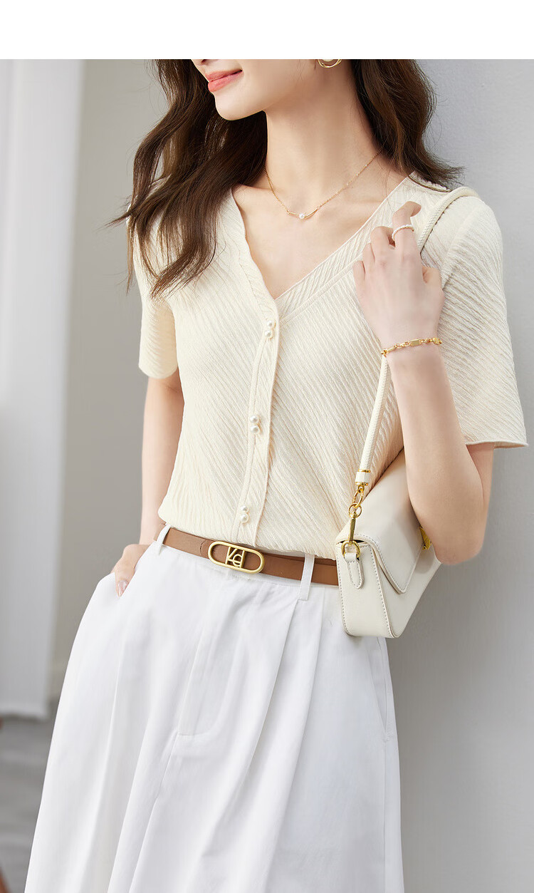 Sentubila Gentle V-Neck Pearl Button Short-Sleeve T-Shirt for Women, Summer Slimming Niche Design Top, Apricot Color, Size S 11
