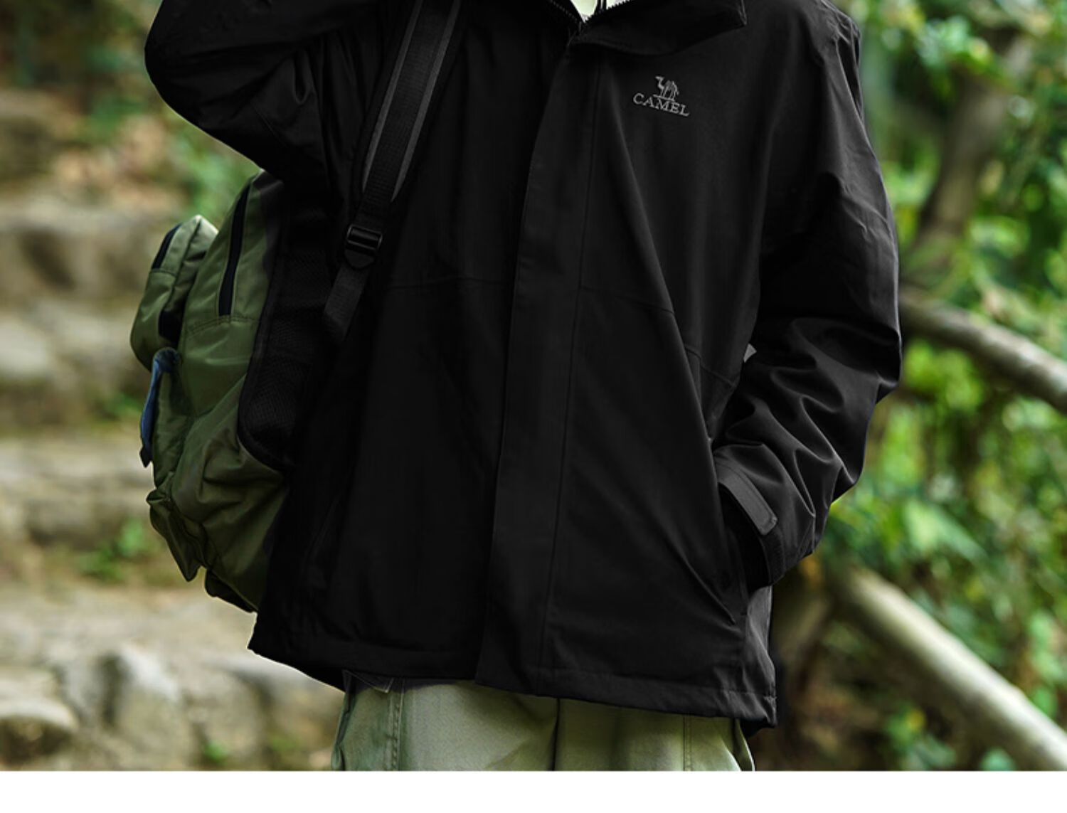 CAMEL Three-In Jacket with Detachable Fleece Inner Layer, Waterproof Mountaineering Coat for Autumn And Winter 21