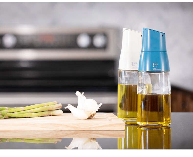 Zuutii Canadian Oil Bottle, Kitchen Household Automatic Opening And Closing Glass Jar, Seasoning Leak-Proof Gravity Vinegar Soy Sauce Bottle, Cold Smoke Ash 30