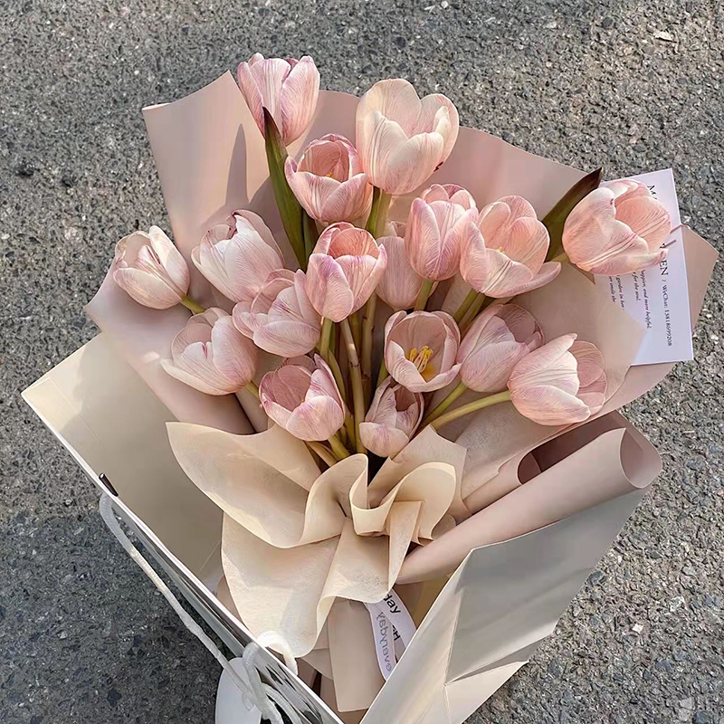 鲜花同城配送10朵进口黑骑士郁金香花束生日礼物纪念日高端小众鲜花送