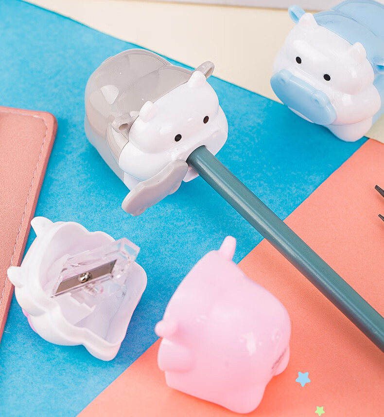 Deli 12-Pack Cartoon Pencil Sharpener for Students, Sealed Door Design, Rotating Blade, Exam Stationery, Children's Birthday And Graduation Gift for Boys And Girls 8