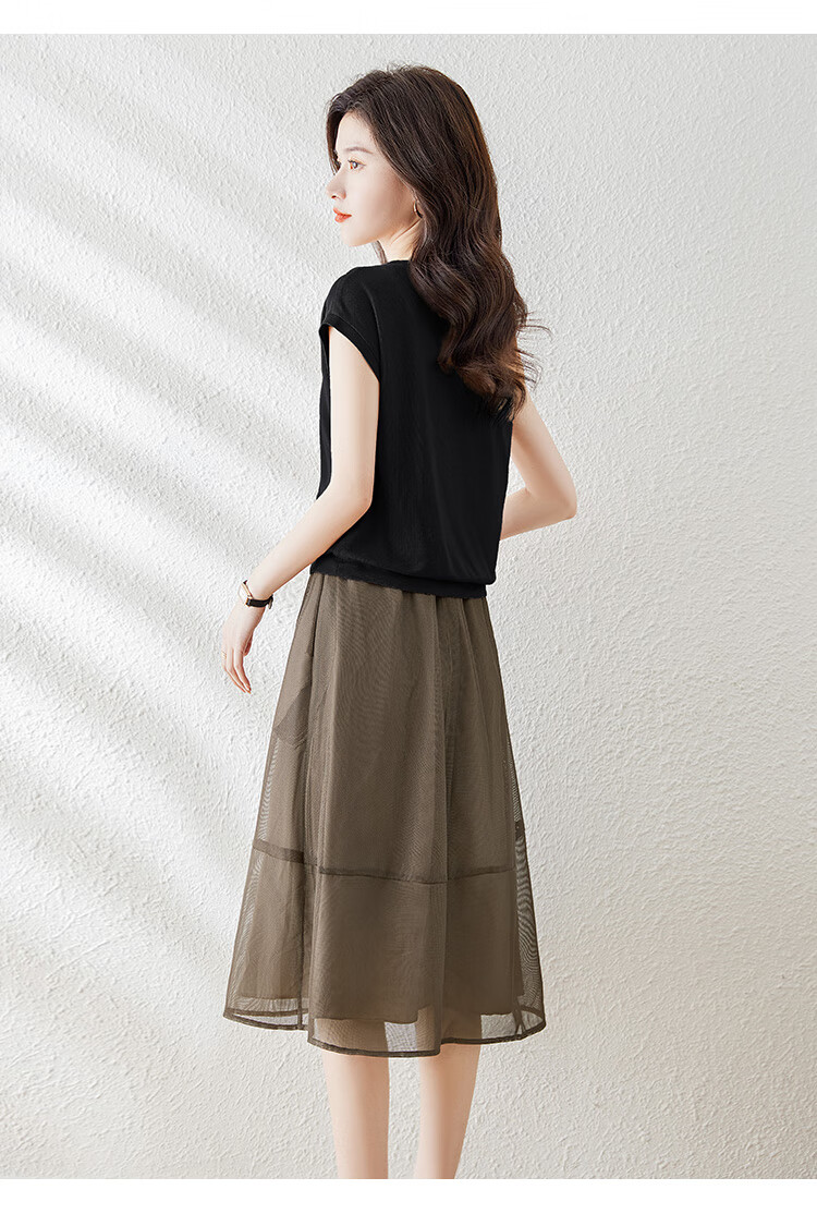 Cypress Casual Set 2026 Summer New Women's Short Sleeve Top with Patchwork Skirt Two-Piece Set 8