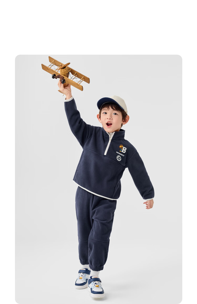 BALABALA Children's Clothing Set, Boys' Autumn And Winter Outfit, Fleece Two-Piece Suit, Preppy Style, Versatile Casual Wear for Young Kids, Warm 2