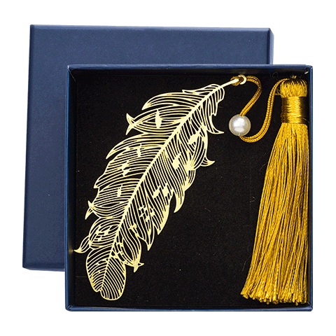 TIANSE Brass Feather Bookmark Gift Box, Creative Graduation Souvenir for Female Teachers to Give to Whole Class, Metal Vintage-Style Book Clip, Party Favor Gift for Birthday And Annual Meetings TS-5855 Feather